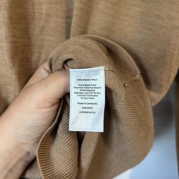 Talbots Merino Wool Pullover Tan Crewneck Sweater - Picture 3 of 6